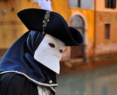 Masquerade Mask History